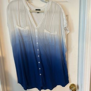 Torrid size 2 ombré button down